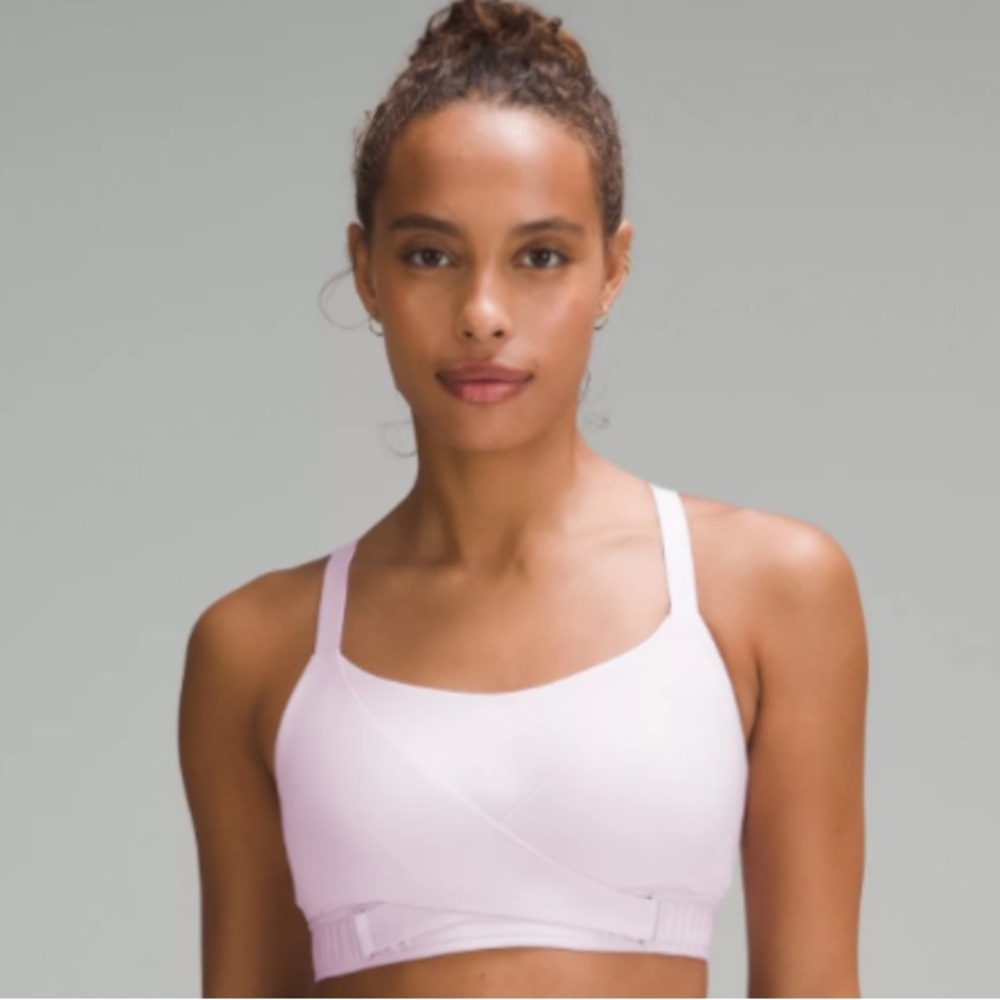 🍋 NWT! LULULEMON SUPER-SOFT ADJUSTABLE RECOVERY BRA LIGHT SUPPORT, B-D CUP- LG